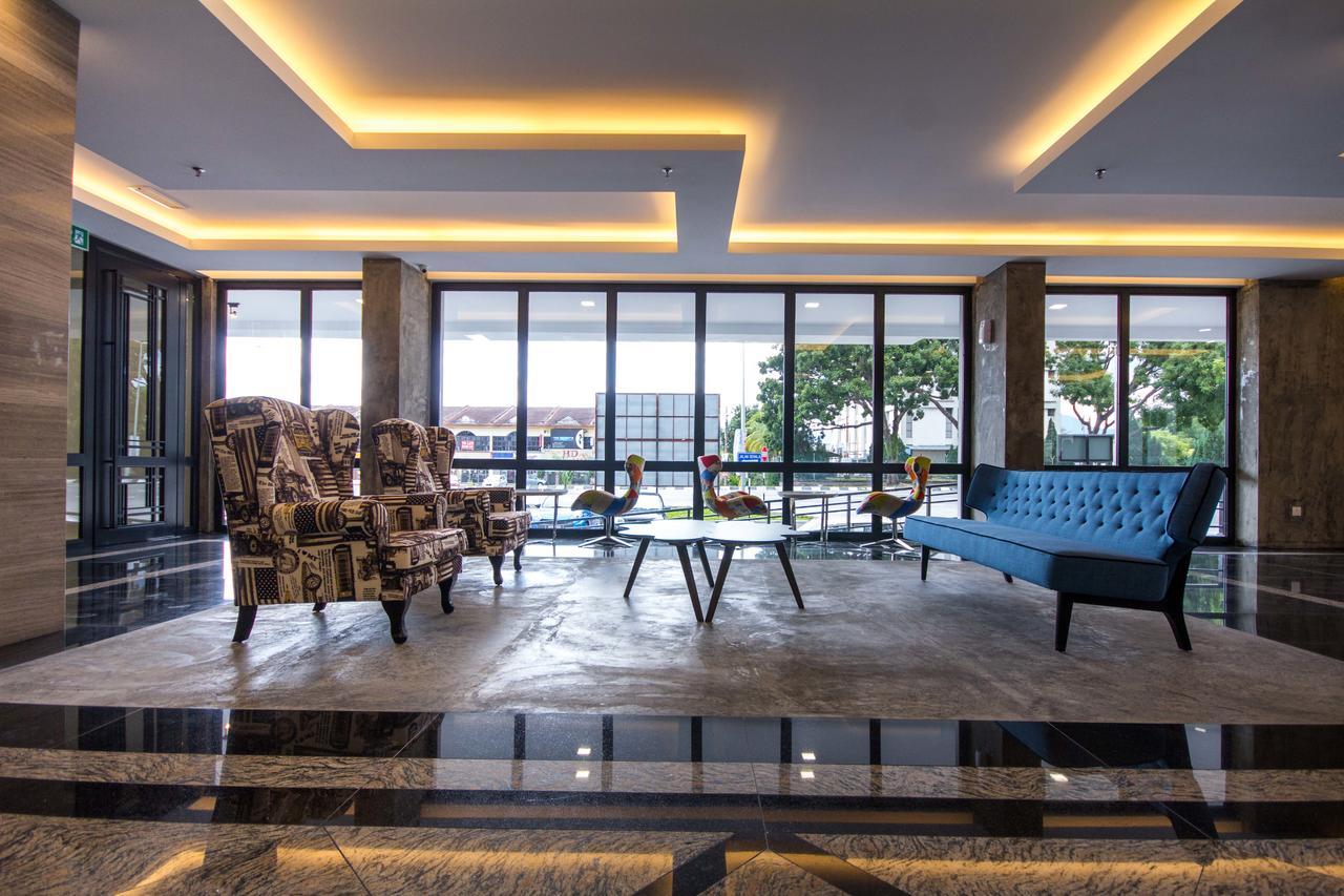 Manhattan Hotel Ipoh Exteriör bild